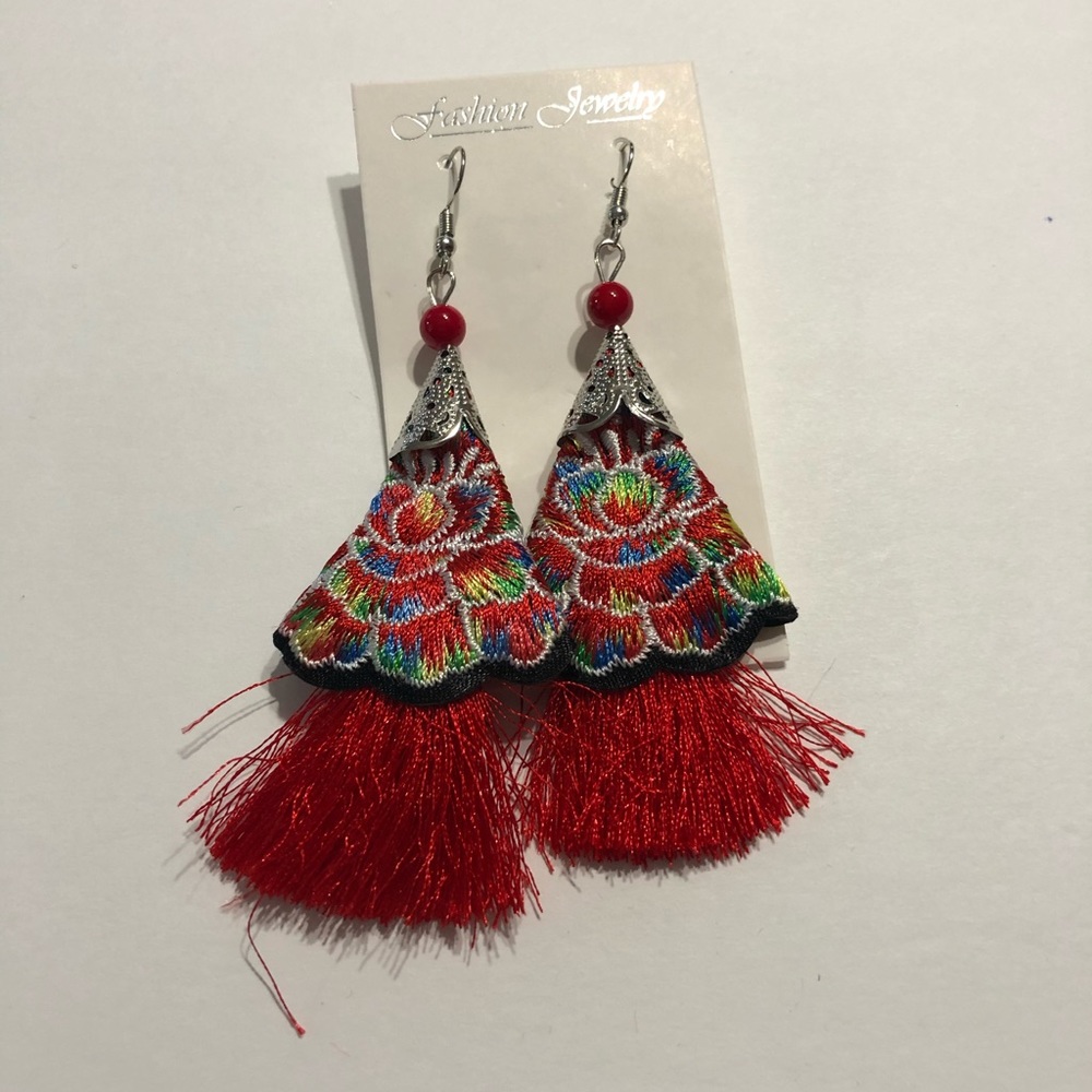 Women’s jewelry